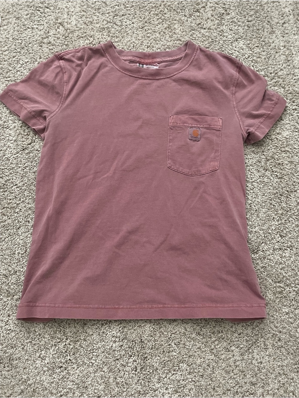 Carhartt  Short-Sleeve Pocket Tee in Mauve